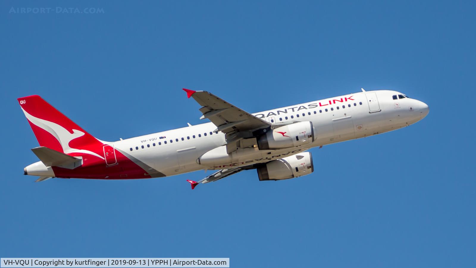 VH-VQU, 2005 Airbus A320-232 C/N 2455a, Airbus A320-232, QantasLink VH-VQU dep runway 24 YPPH 130919.