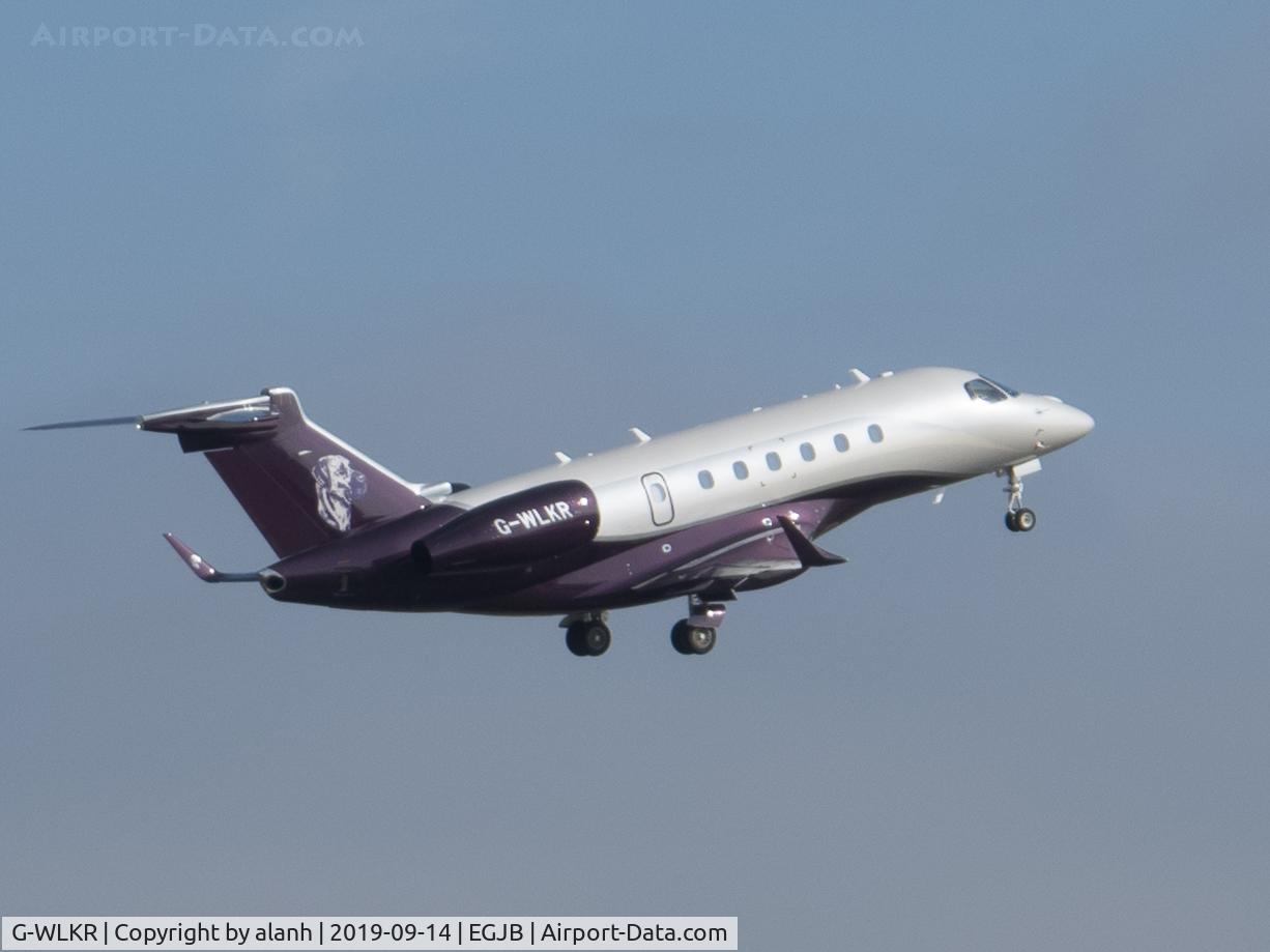 G-WLKR, 2018 Embraer EMB-550 Legacy 500 C/N 55000091, Departing Guernsey (only had a compact camera to hand!)
