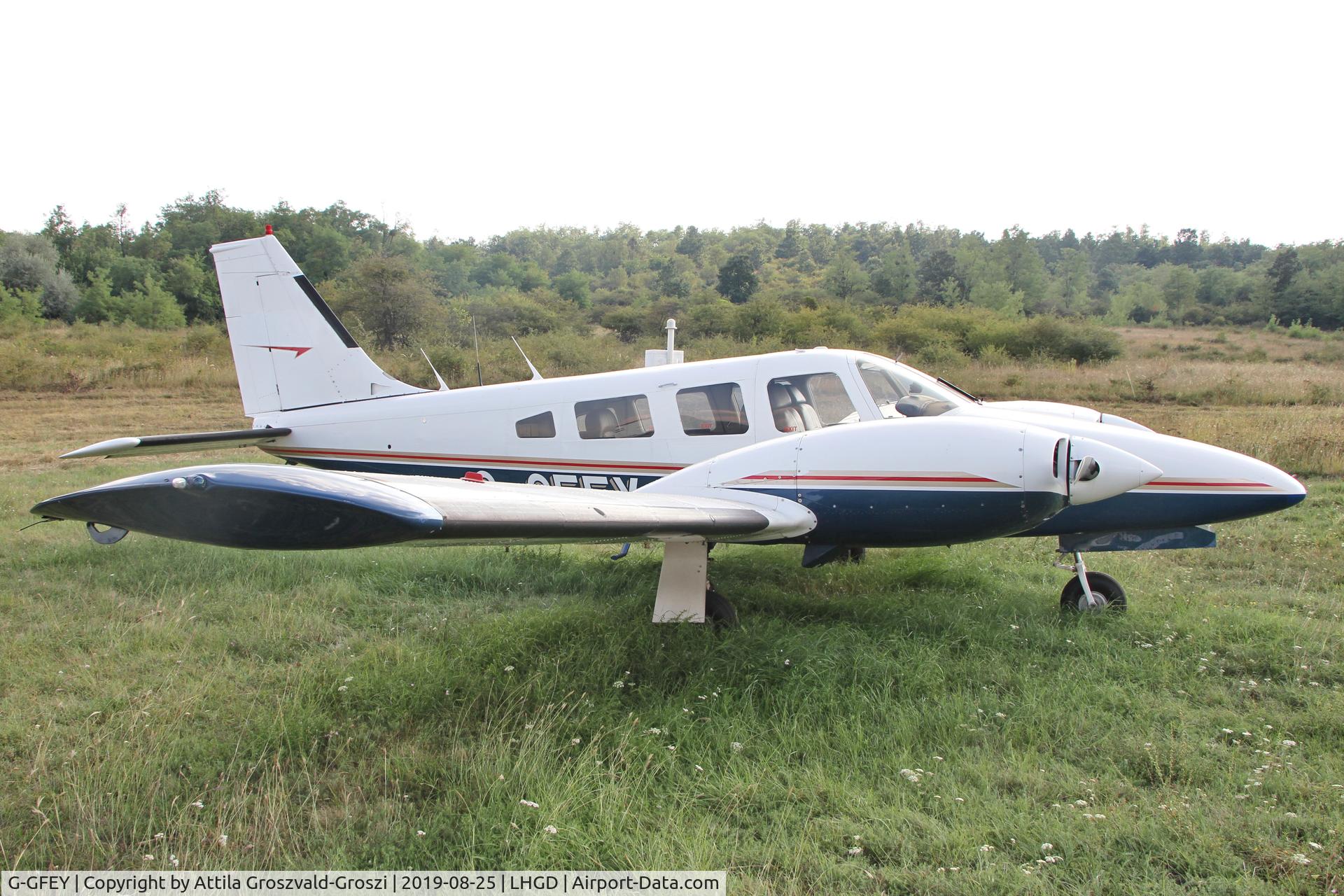 G-GFEY, 1978 Piper PA-34-200T Seneca II C/N 34-7870343, LHGD - Gödöllö Airport, Hungary