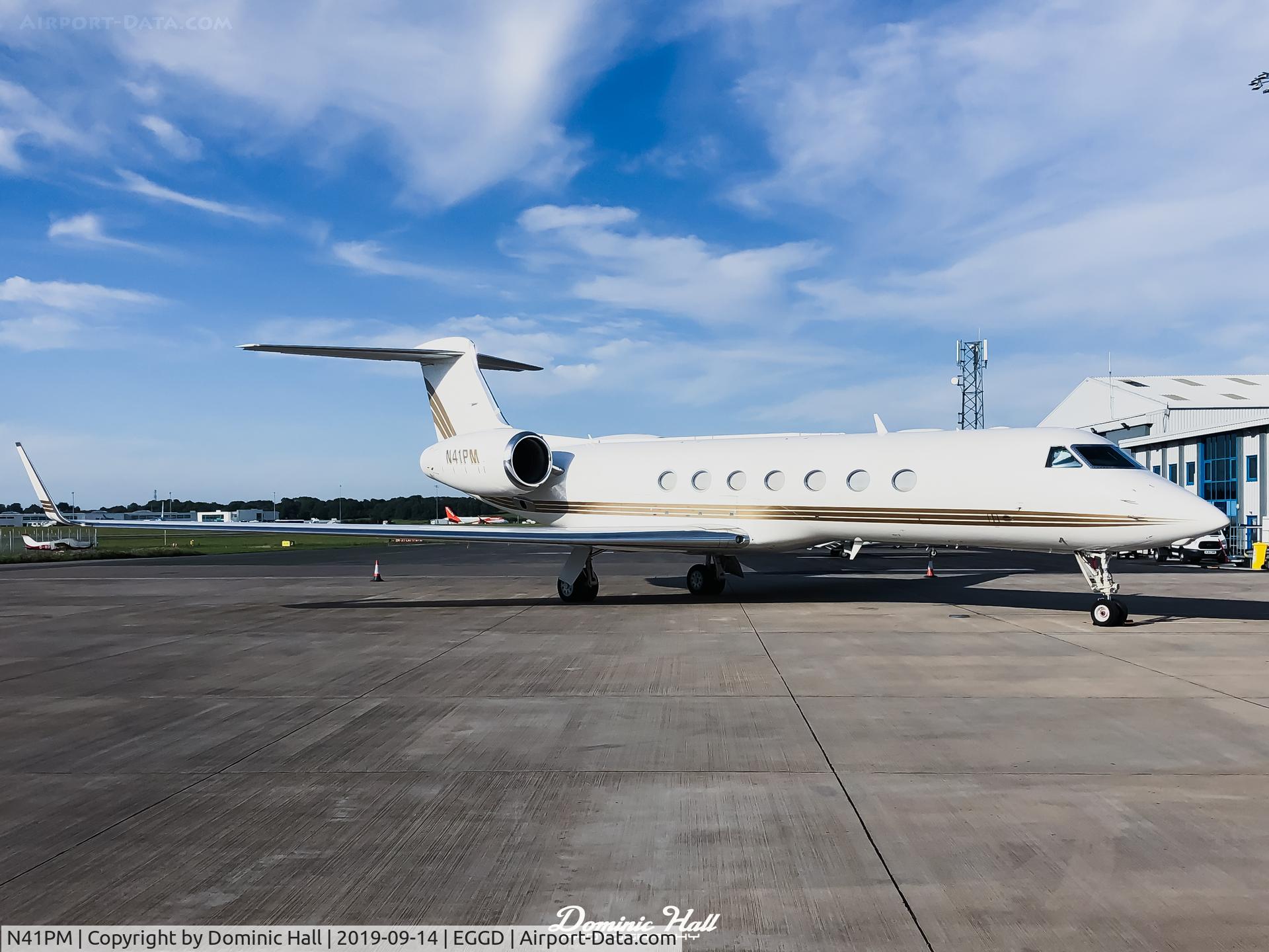 N41PM, 2007 Gulfstream Aerospace GV-SP (G550) C/N 5177, Parked on the southside apron