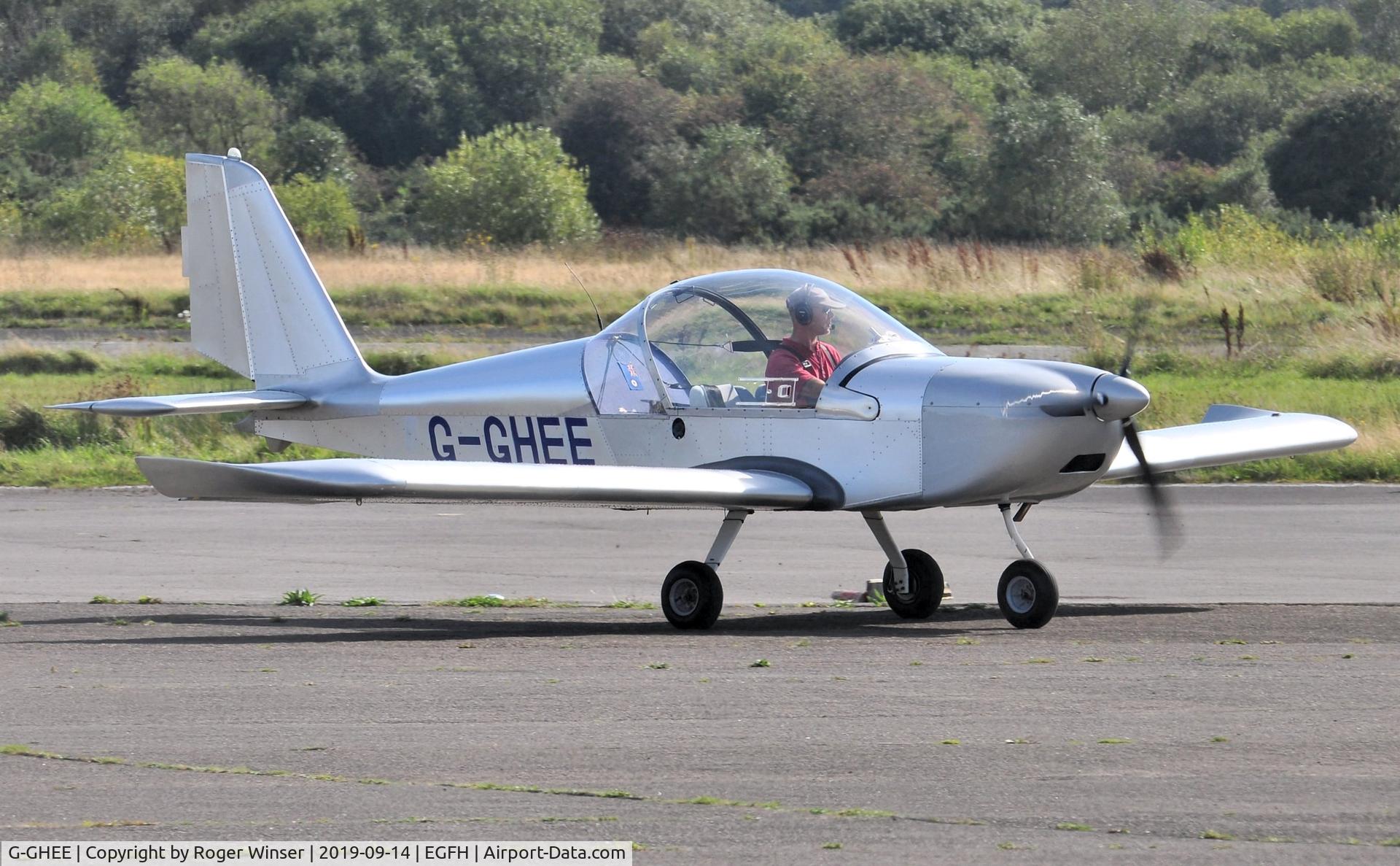 G-GHEE, 2001 Aerotechnik EV-97 Eurostar C/N PFA 315-13840, Visiting Eurostar.