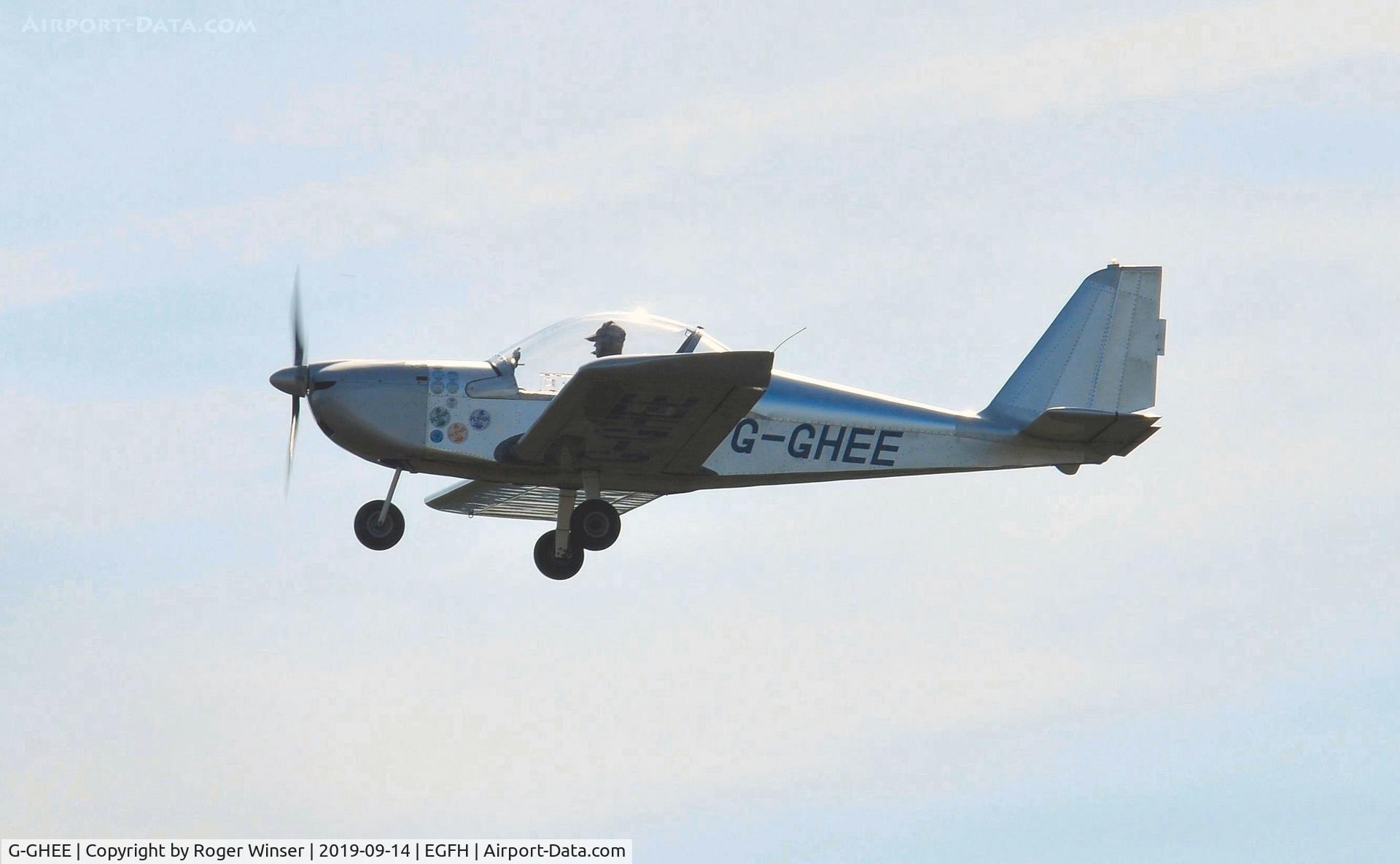 G-GHEE, 2001 Aerotechnik EV-97 Eurostar C/N PFA 315-13840, Visiting Eurostar departing Runway 10.