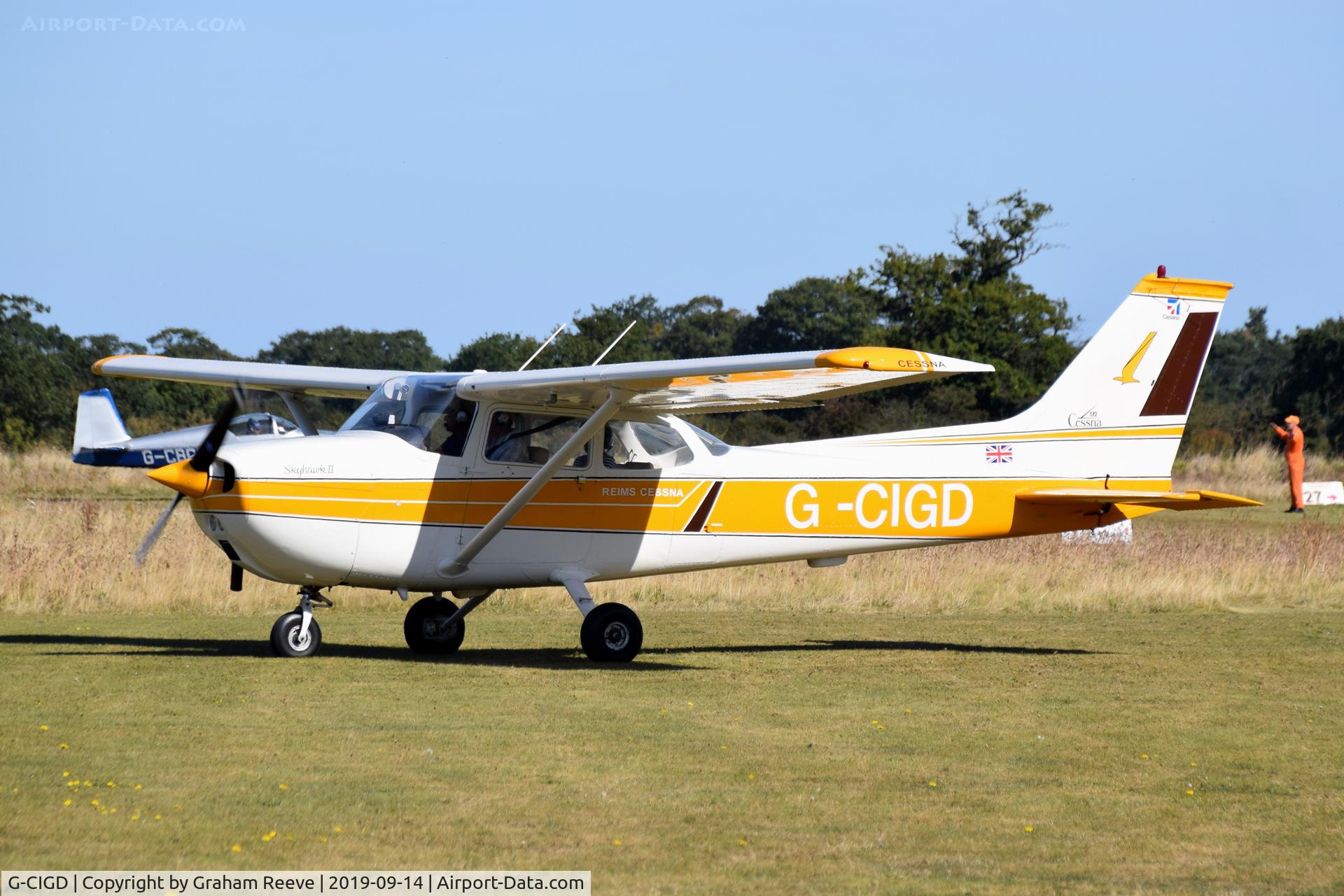 G-CIGD, 1975 Reims F172M Skyhawk Skyhawk C/N 1352, Just landed at, Bury St Edmunds, Rougham Airfield, UK.