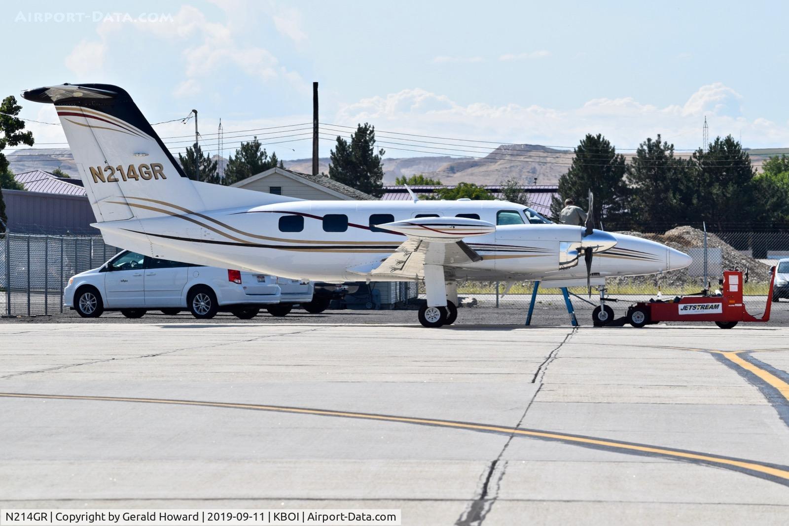 N214GR, 1984 Piper PA-42-1000 Cheyenne IV C/N 42-5527011, Parked on the south GA ramp.