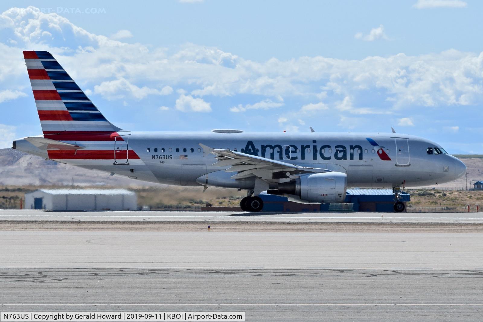 N763US, 2000 Airbus A319-112 C/N 1360, Take off run on RWY 28R.