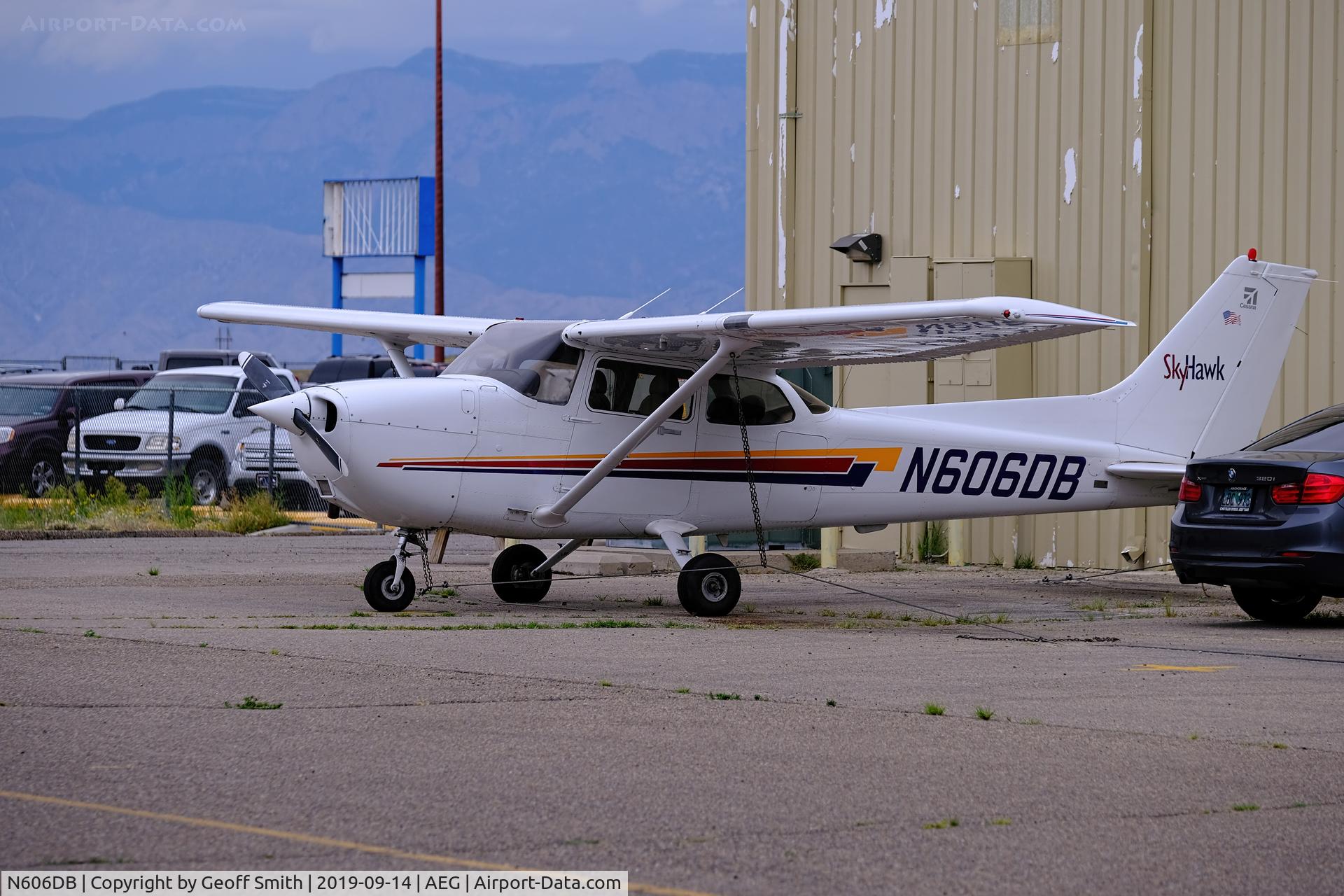 N606DB, 2002 Cessna 172R C/N 17281141, 2002 Cessna 172R