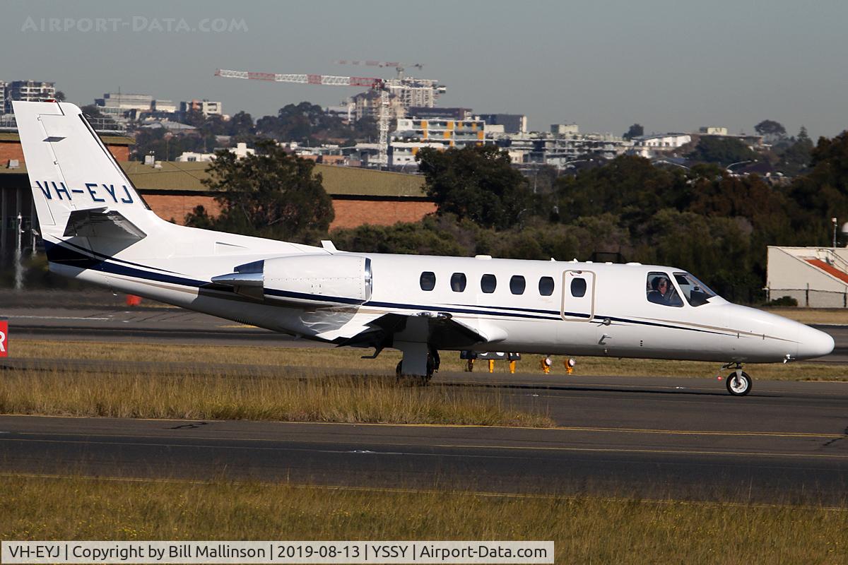 VH-EYJ, 2003 Cessna 550 Citation Bravo C/N 550-1051, taxi from 3-4R