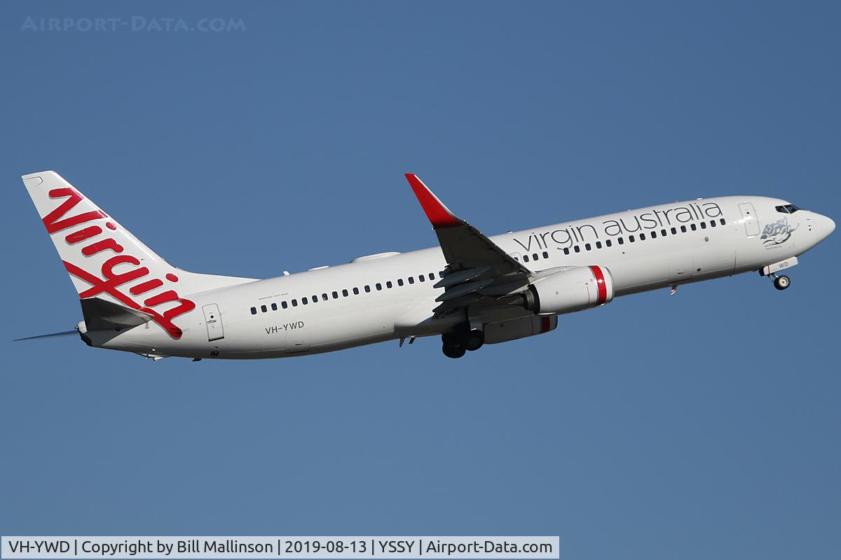 VH-YWD, 2017 Boeing 737-800 C/N 41020, off from 3-4L