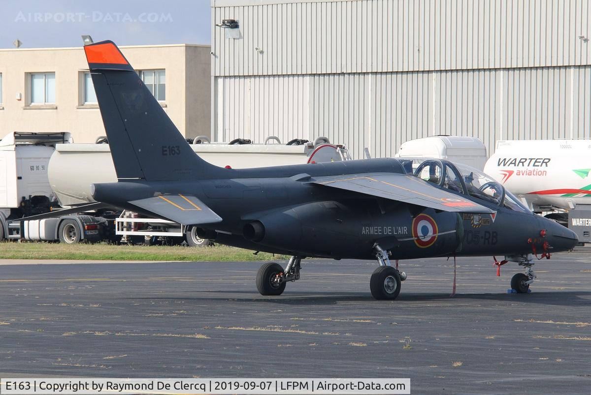 E163, Dassault-Dornier Alpha Jet E C/N E163, At Melun Air Legend airshow.