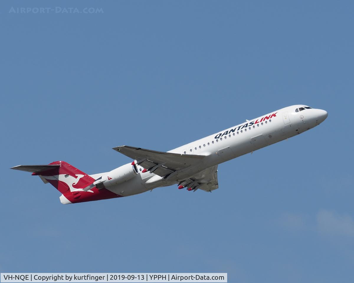 VH-NQE, 1993 Fokker 100 (F-28-0100) C/N 11457, Fokker 100. QantasLink VH-NQE dep rwy 24 YPPH 130919.
