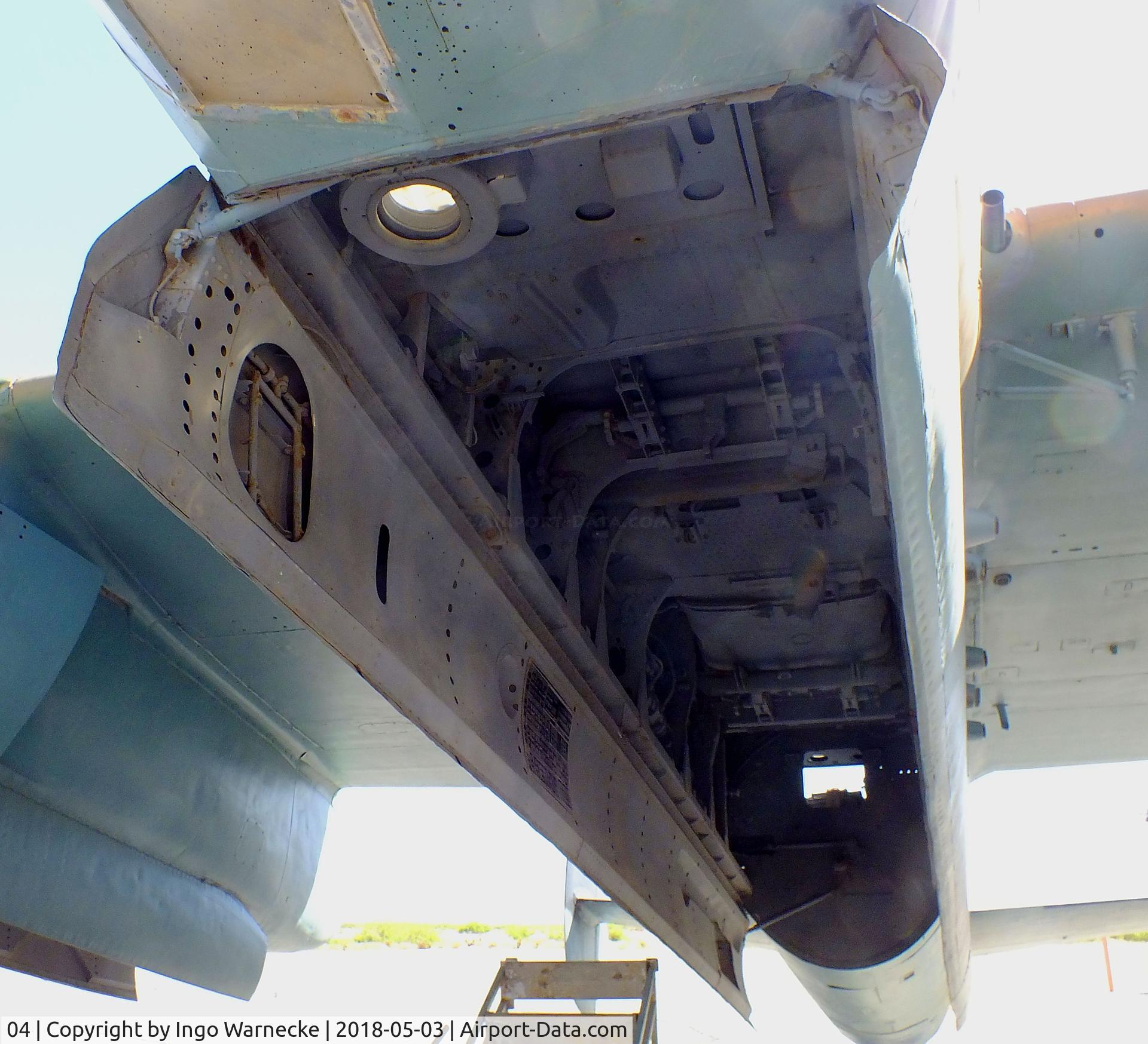 04, Tupolev Tu-2S C/N 20465, Tupolev Tu-2S BAT at the War Eagles Museum, Santa Teresa NM