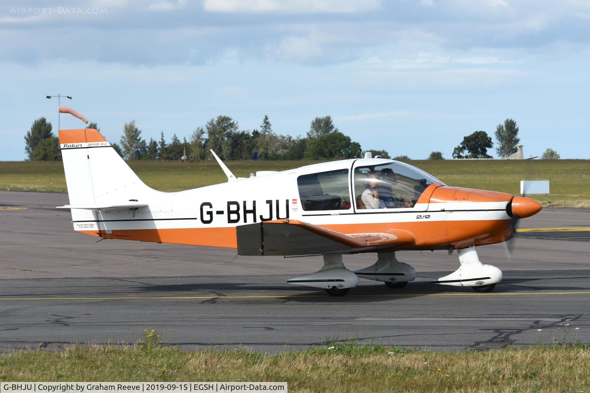 G-BHJU, 1978 Robin DR-400-108 Dauphin 2+2 C/N 1288, Departing from Norwich.