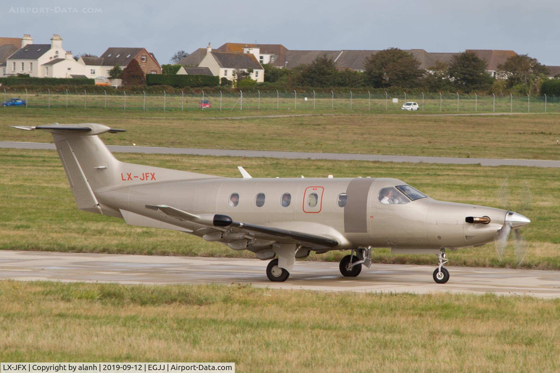LX-JFX, 2014 Pilatus PC-12/47E C/N 1510, Taxying for departure at Jersey CI