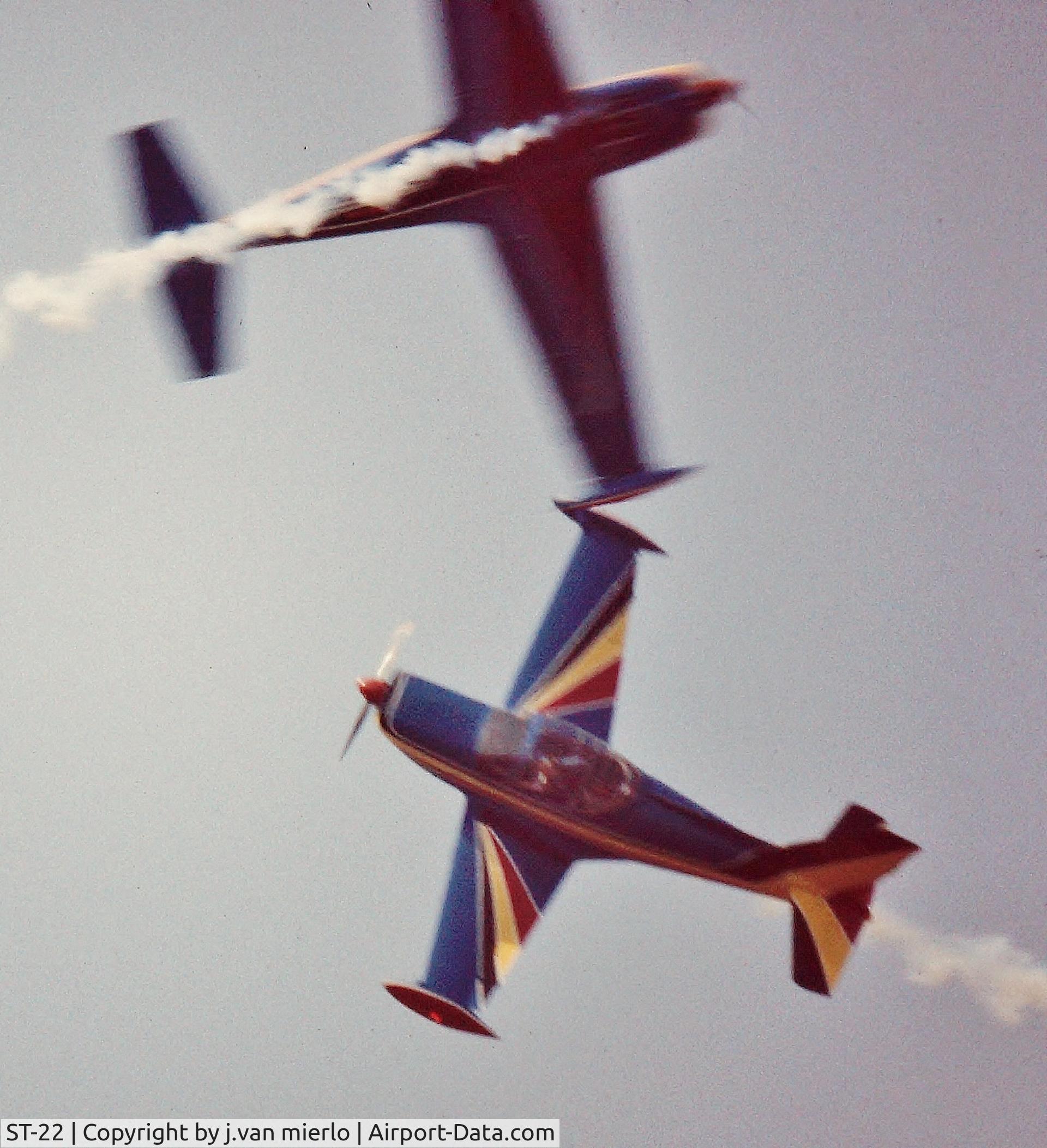ST-22, SIAI-Marchetti SF-260M C/N 10-22, Moorsele air show / 