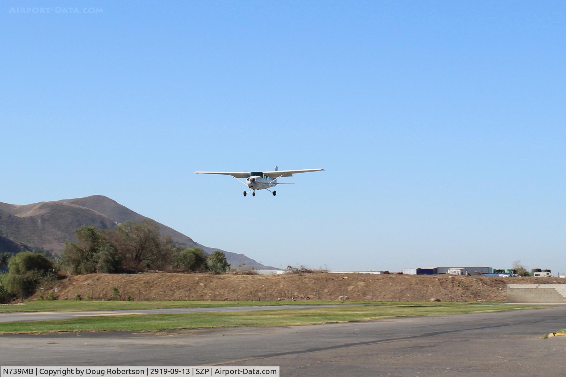 N739MB, 1978 Cessna 172N C/N 17270641, 1978 Cessna 172N SKYHAWK, Lycoming O-360-H2AD 160 Hp, on final Rwy 04