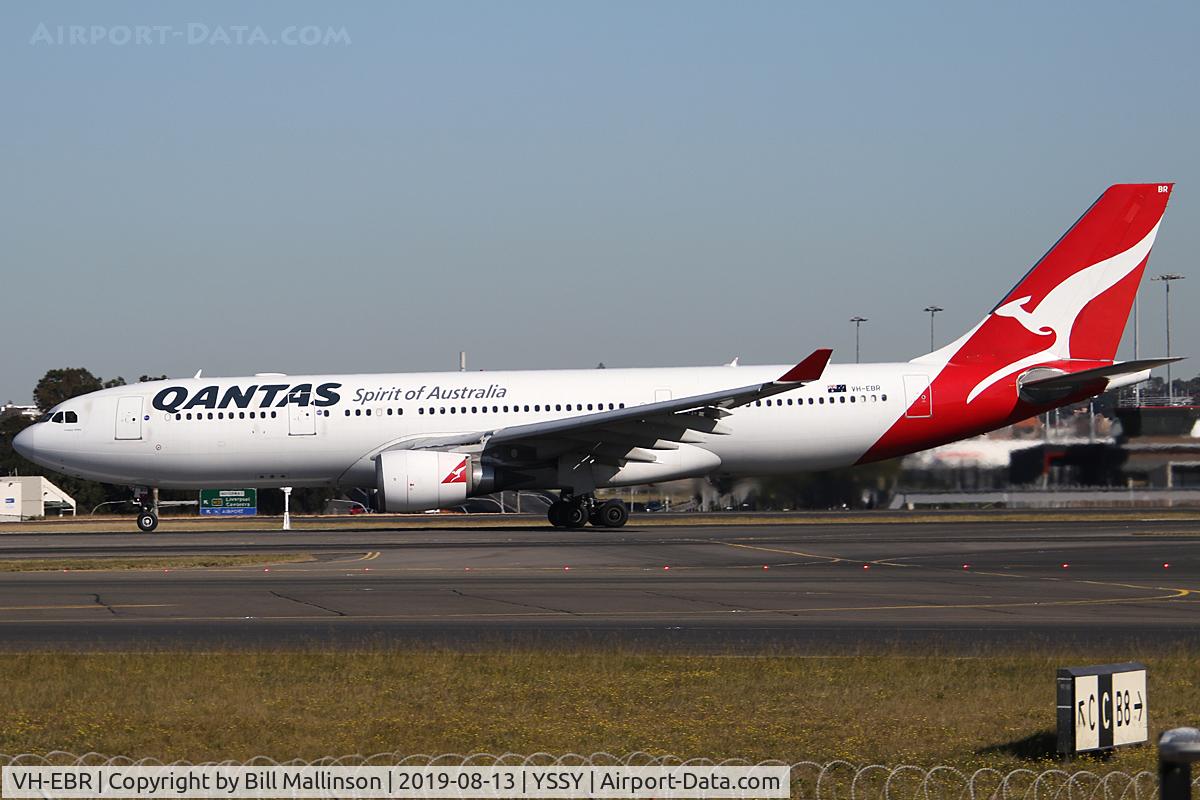 VH-EBR, 2011 Airbus A330-202 C/N 1251, taxi to 3-4R