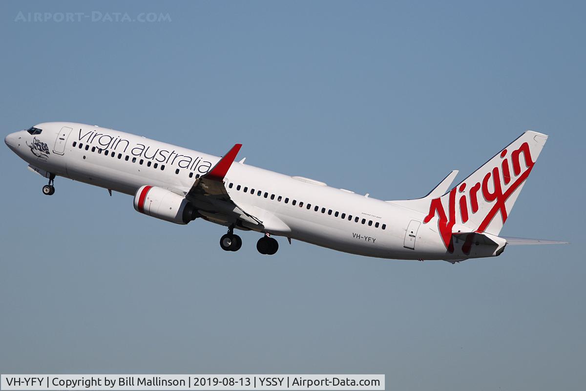 VH-YFY, 2017 Boeing 737-8FE C/N 41016, away off 1-6R