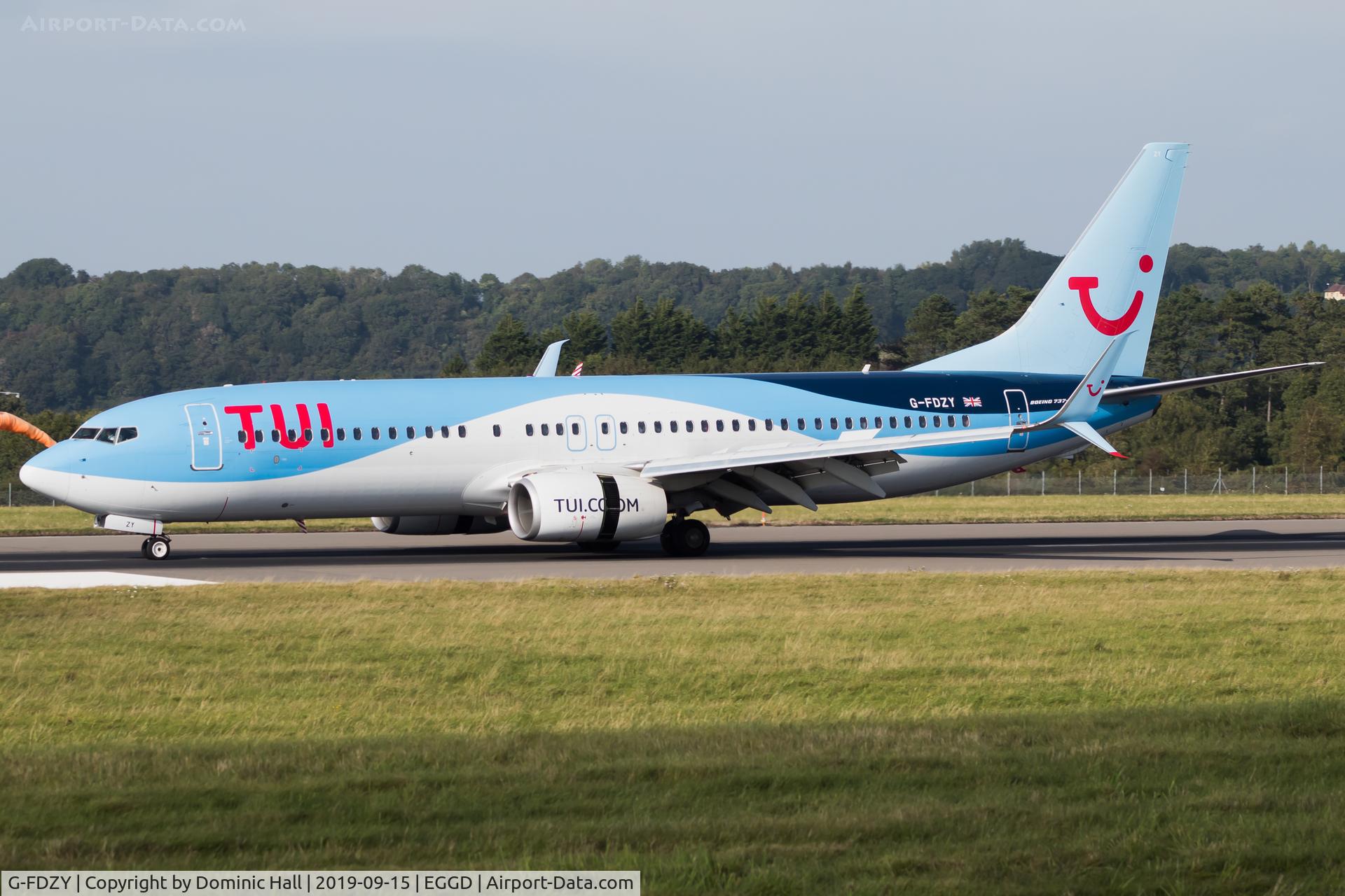 G-FDZY, 2011 Boeing 737-8K5 C/N 37261, Landing RWY 27