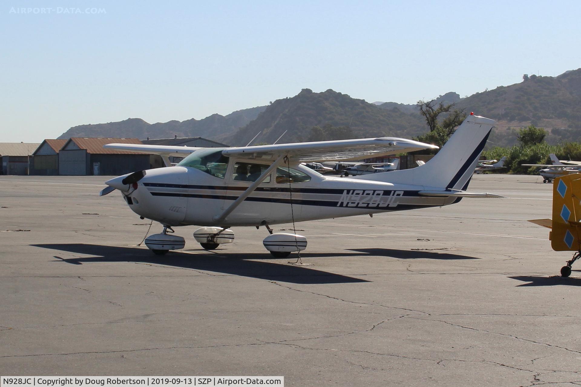 N928JC, 1977 Cessna 182Q Skylane C/N 18265616, 1977 Cessna 182Q SKYLANE, Continental O-470-U 230 Hp, on Transient Ramp