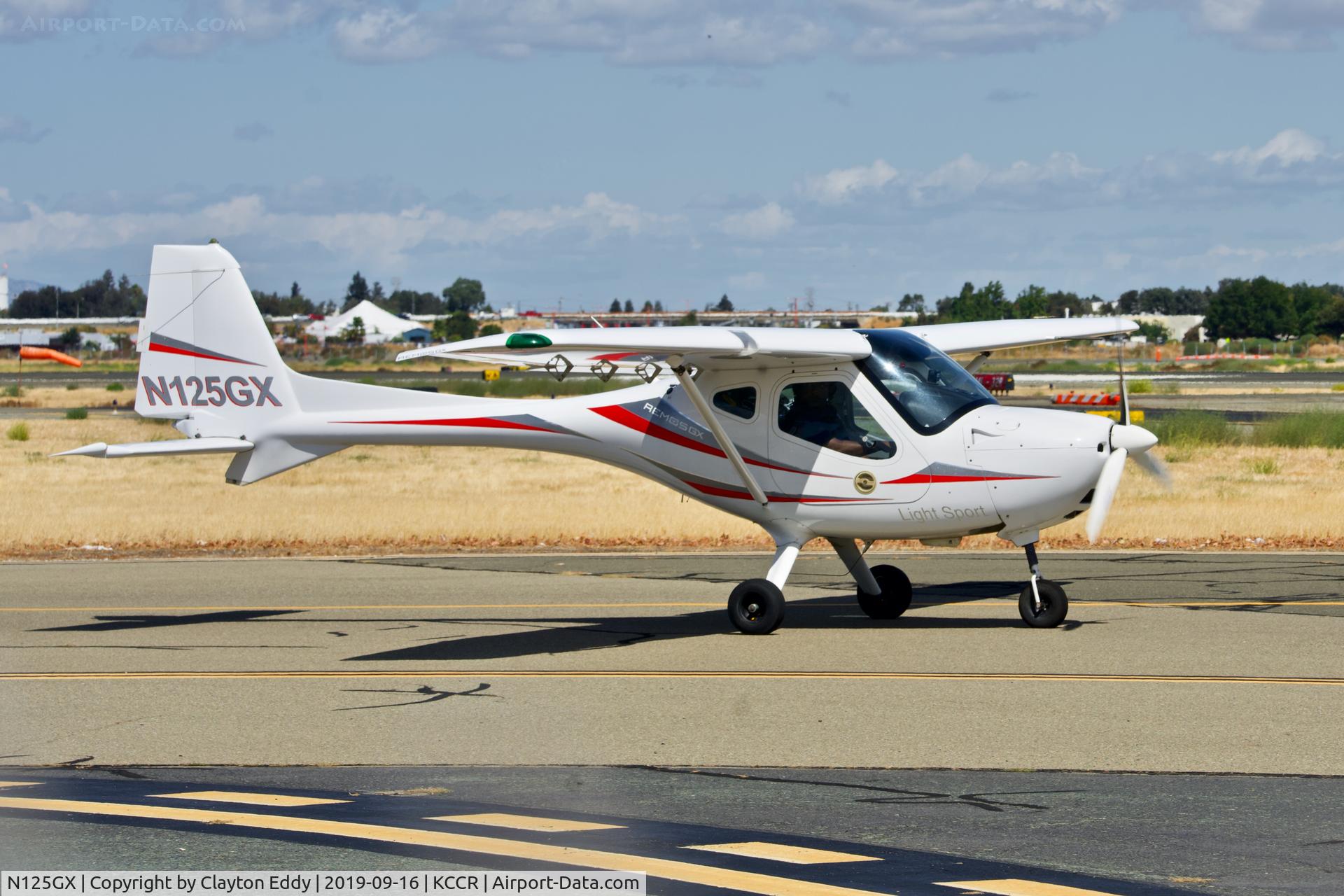 N125GX, 2009 Remos GX C/N 320, Buchanan Field Concord California 2019.