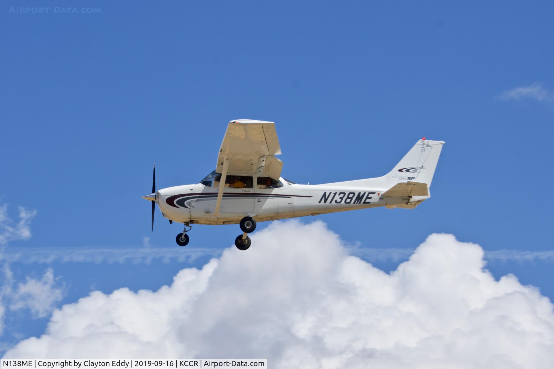 N138ME, 2000 Cessna 172S C/N 172S8422, Buchanan Field Concord California 2019.