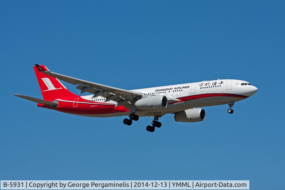 B-5931, 2013 Airbus A330-243 C/N 1440, On final for runway 34.