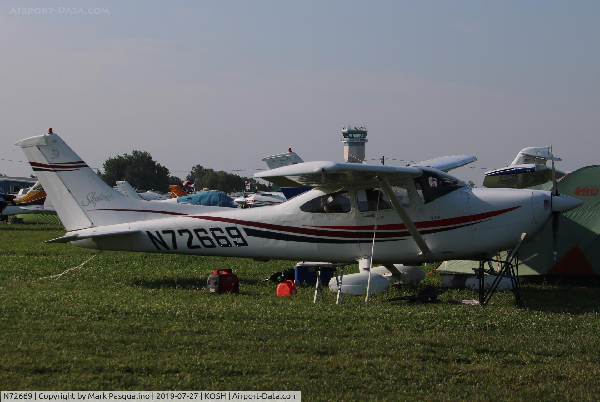N72669, 1999 Cessna 182S Skylane C/N 18280496, Cessna 182S