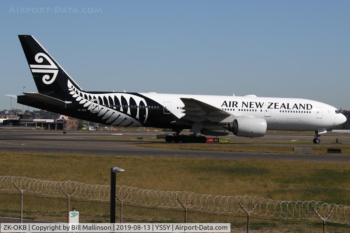 ZK-OKB, 2005 Boeing 777-219/ER C/N 34376, NZ101 from AKL