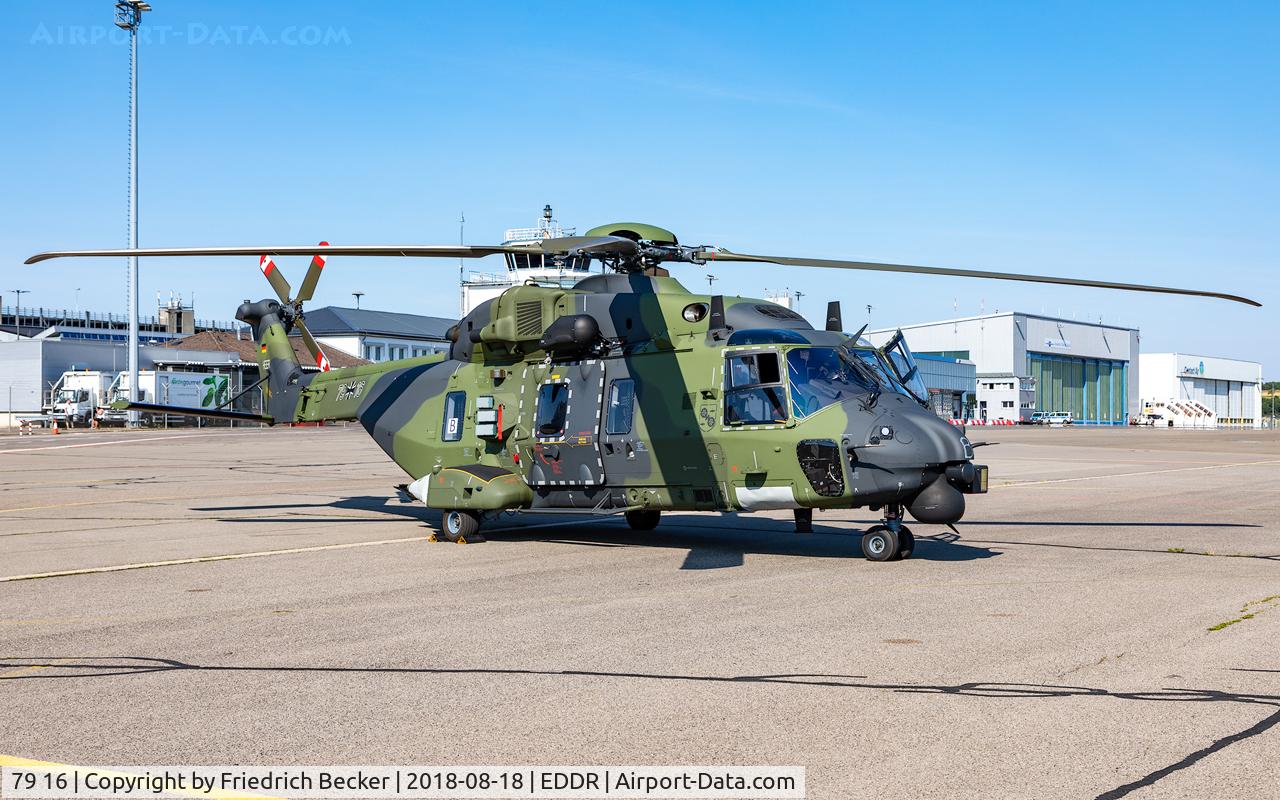 79 16, NHI NH-90 TTH Caiman Caiman C/N TGEE16/GEAF23, resting at the apron