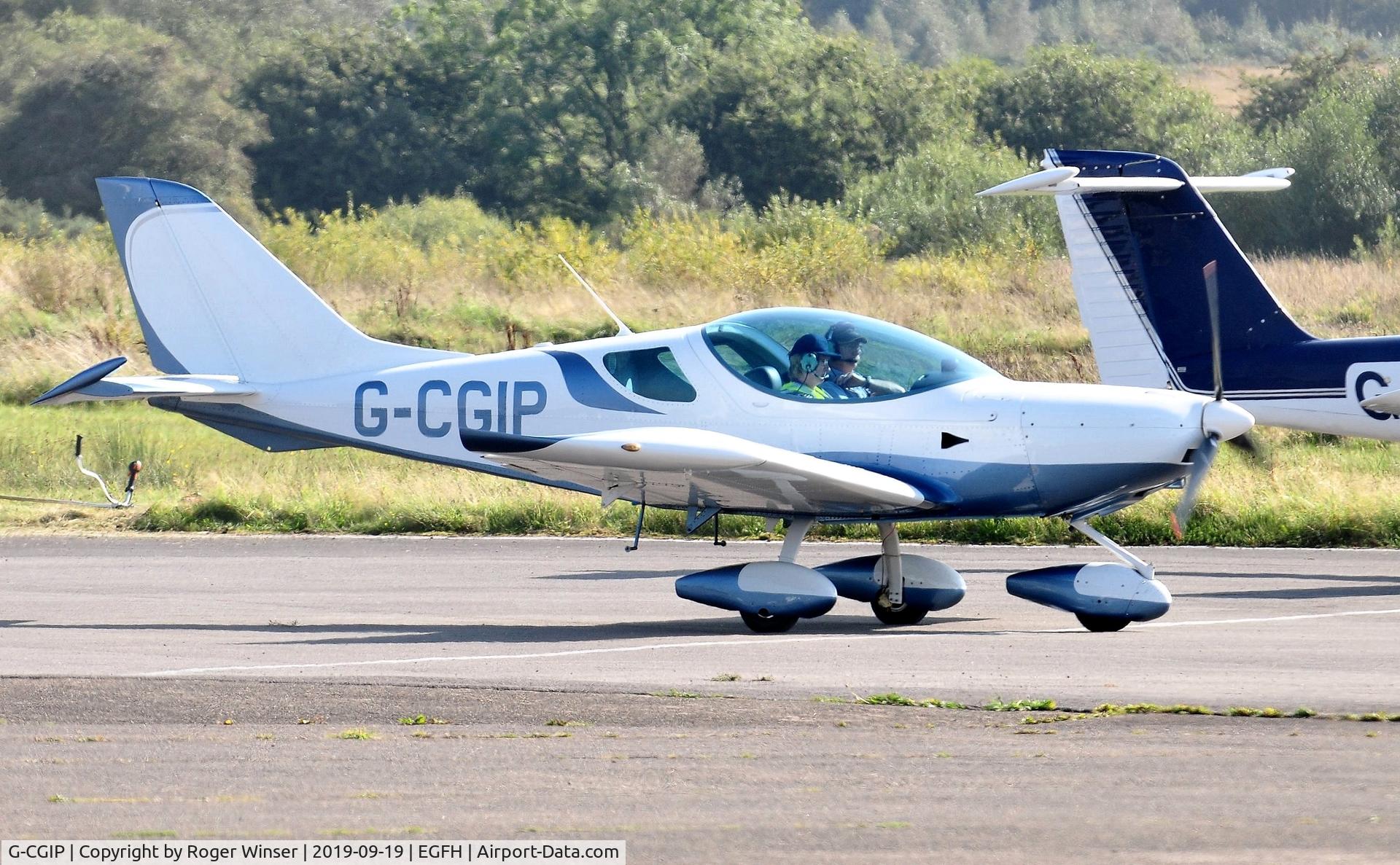 G-CGIP, 2010 CZAW SportCruiser C/N LAA 338-19497, Visiting SportCruiser.