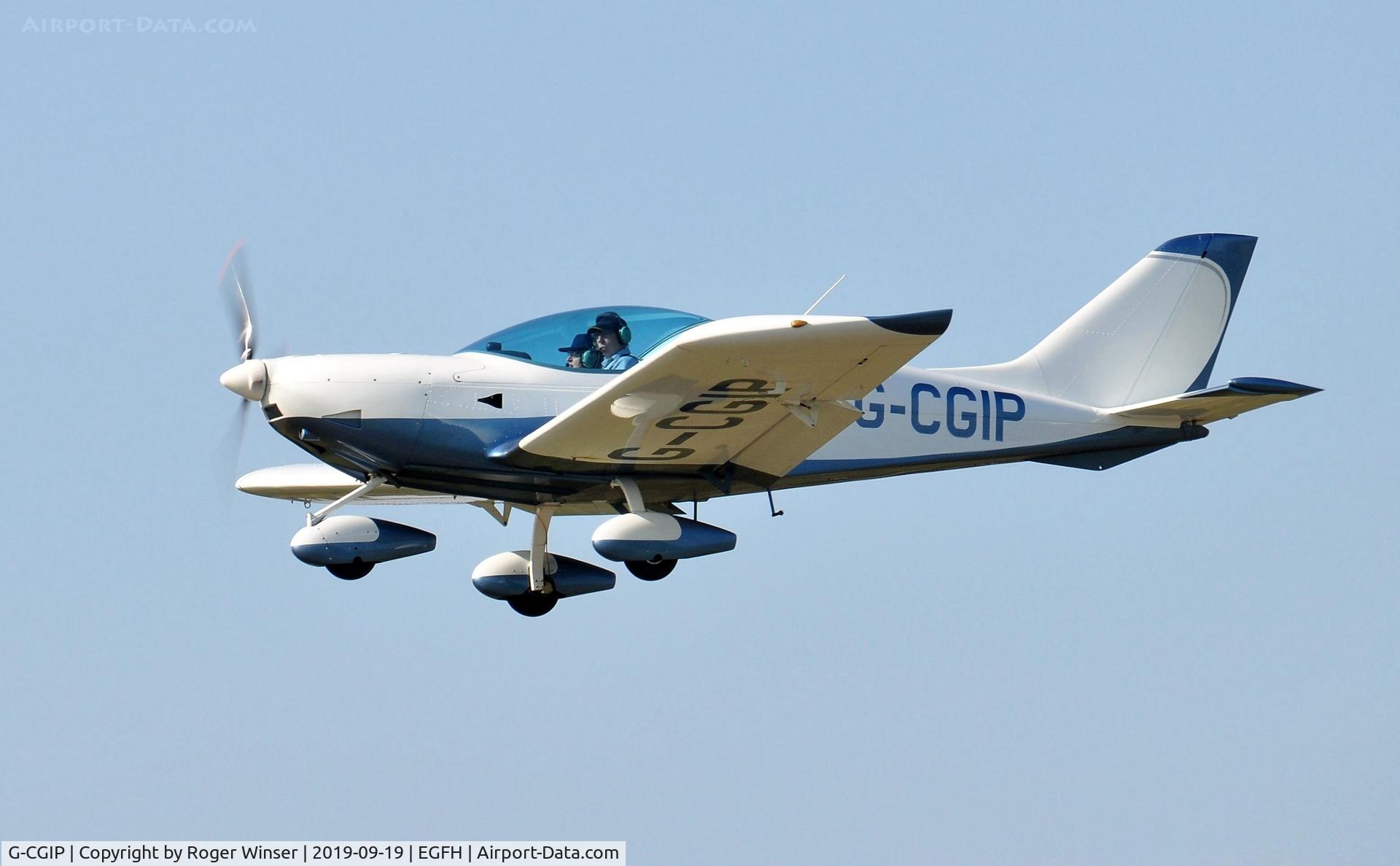 G-CGIP, 2010 CZAW SportCruiser C/N LAA 338-19497, Visiting SportCruiser departing for Sleap Airfield.