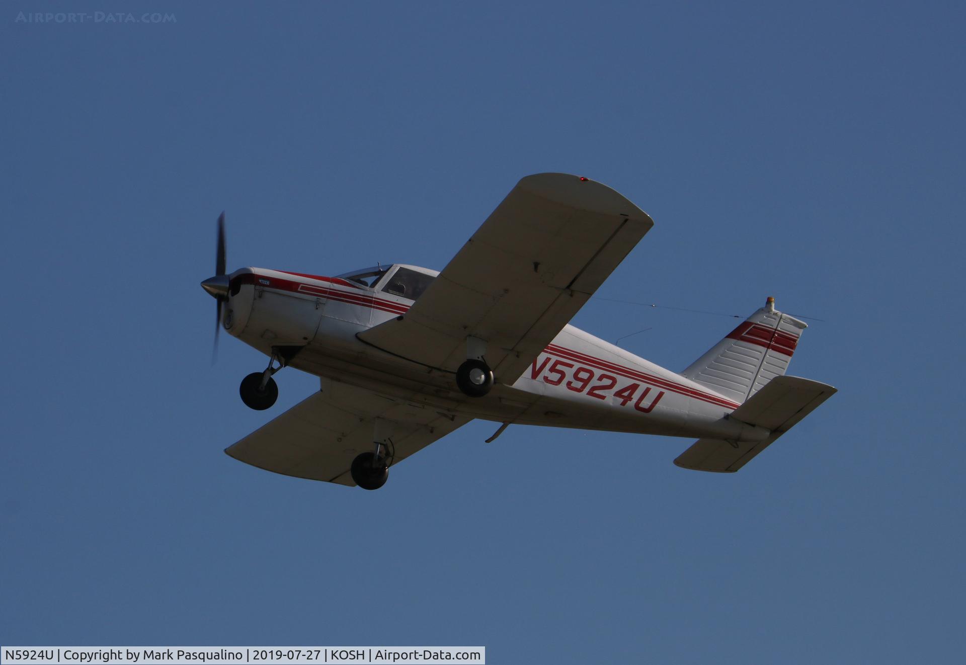 N5924U, 1970 Piper PA-28-140 C/N 28-26815, Piper PA-28-140