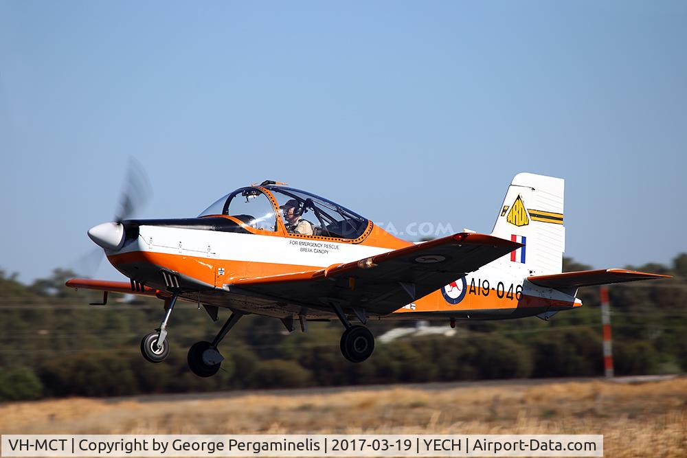 VH-MCT, 1975 New Zealand CT-4A Airtrainer C/N 046, Antique Aeroplane Assn of Australia National Fly-in.