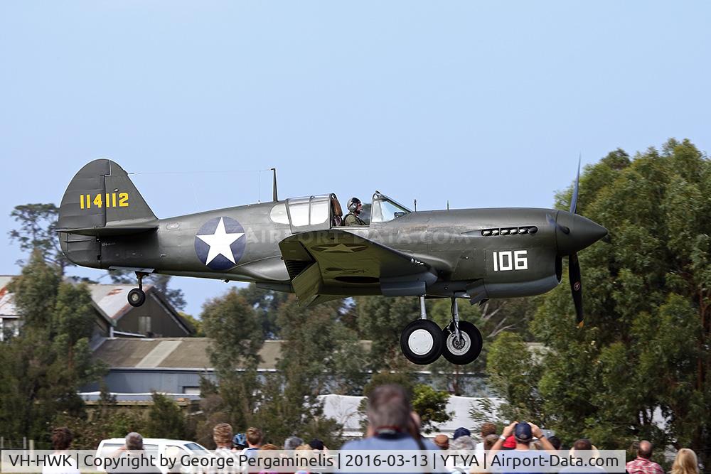 VH-HWK, 1941 Curtiss P-40F Warhawk C/N 41-14112, Tyabb Airshow.