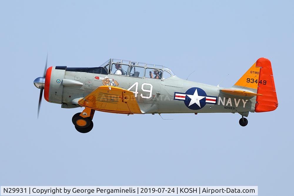 N29931, 1943 North American AT-6G Texan C/N 168-583 (49-3449), Departing from runway 27.