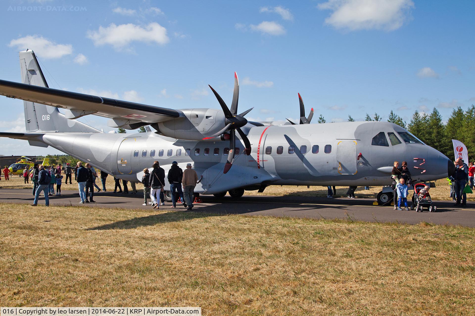 016, 2004 CASA C-295M C/N S-018, Karup air show 22.6.2014