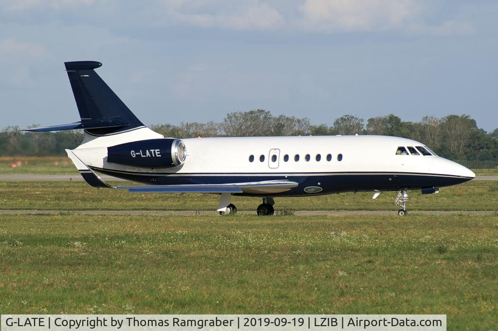 G-LATE, 2006 Dassault Falcon 2000EX C/N 88, Hangar 8 Dassault Falcon 2000