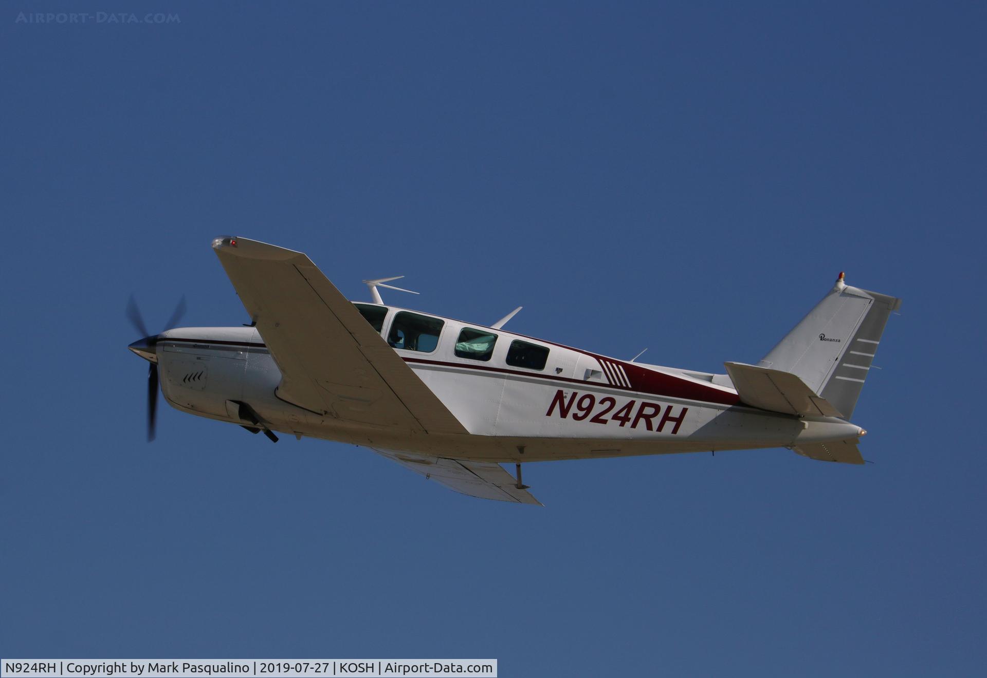 N924RH, 1978 Beech A36 Bonanza 36 C/N E-1288, Beech A36