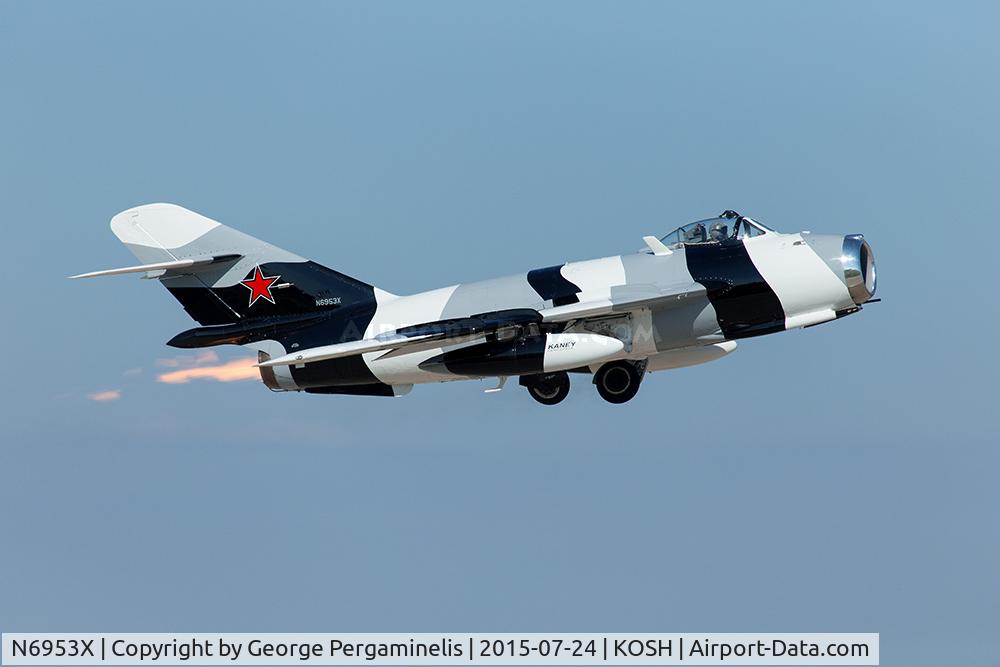 N6953X, PZL-Mielec Lim-6 (MiG-17) C/N 1J0511, Departing from runway 18R.