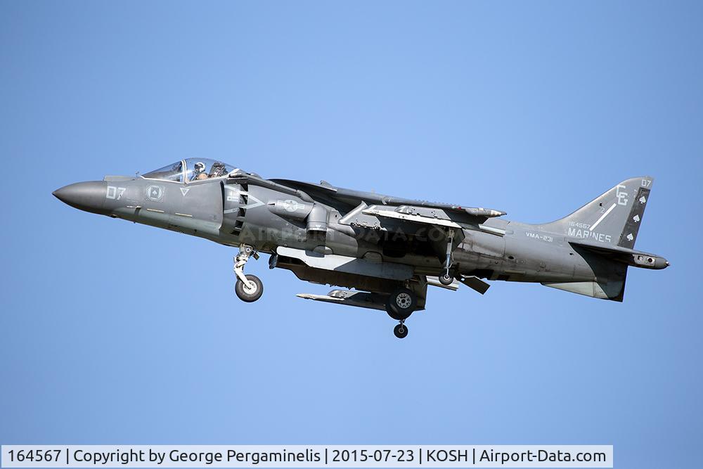 164567, McDonnell Douglas AV-8B Harrier II C/N 252, Participating in the daily airshow.