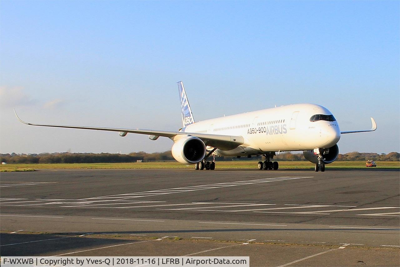 F-WXWB, 2013 Airbus A350-941 C/N 001, Airbus A350-941, Taxiing, Brest-Bretagne airport (LFRB-BES)