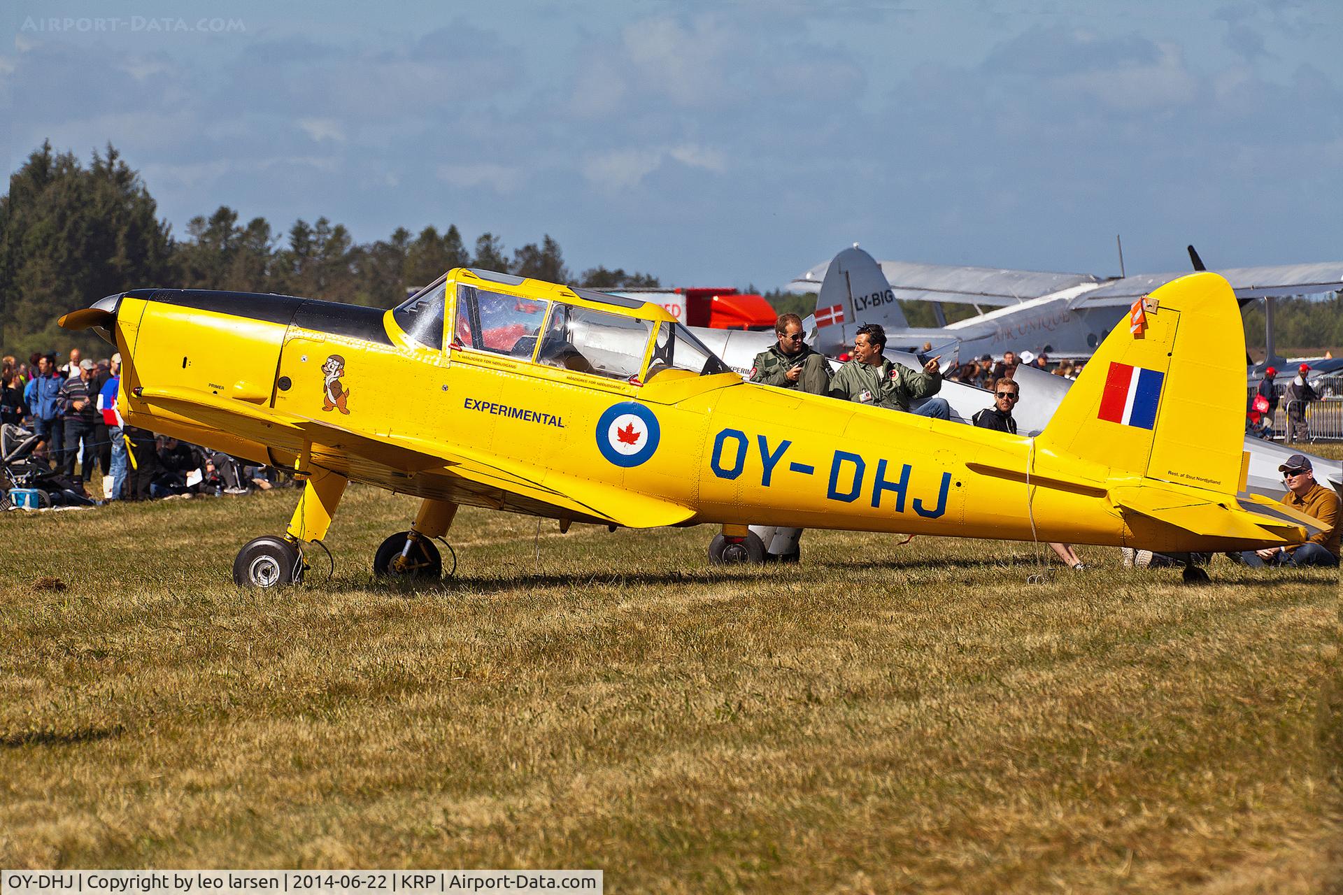 OY-DHJ, 1952 De Havilland DHC-1 Chipmunk 21 C/N C1/0470, Karup Air Show 22.6.2014