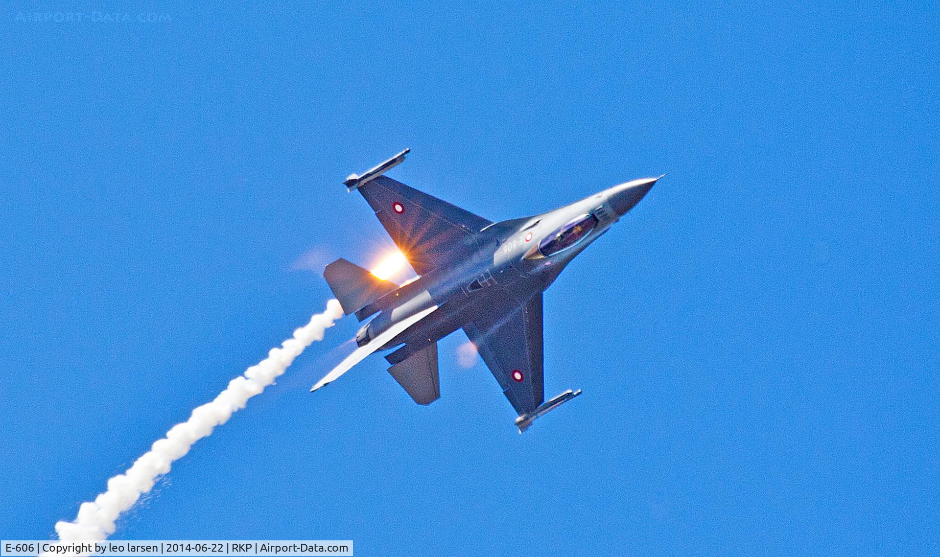 E-606, 1980 SABCA F-16AM Fighting Falcon C/N 6F-41, Karup Air Show 22.6.2014