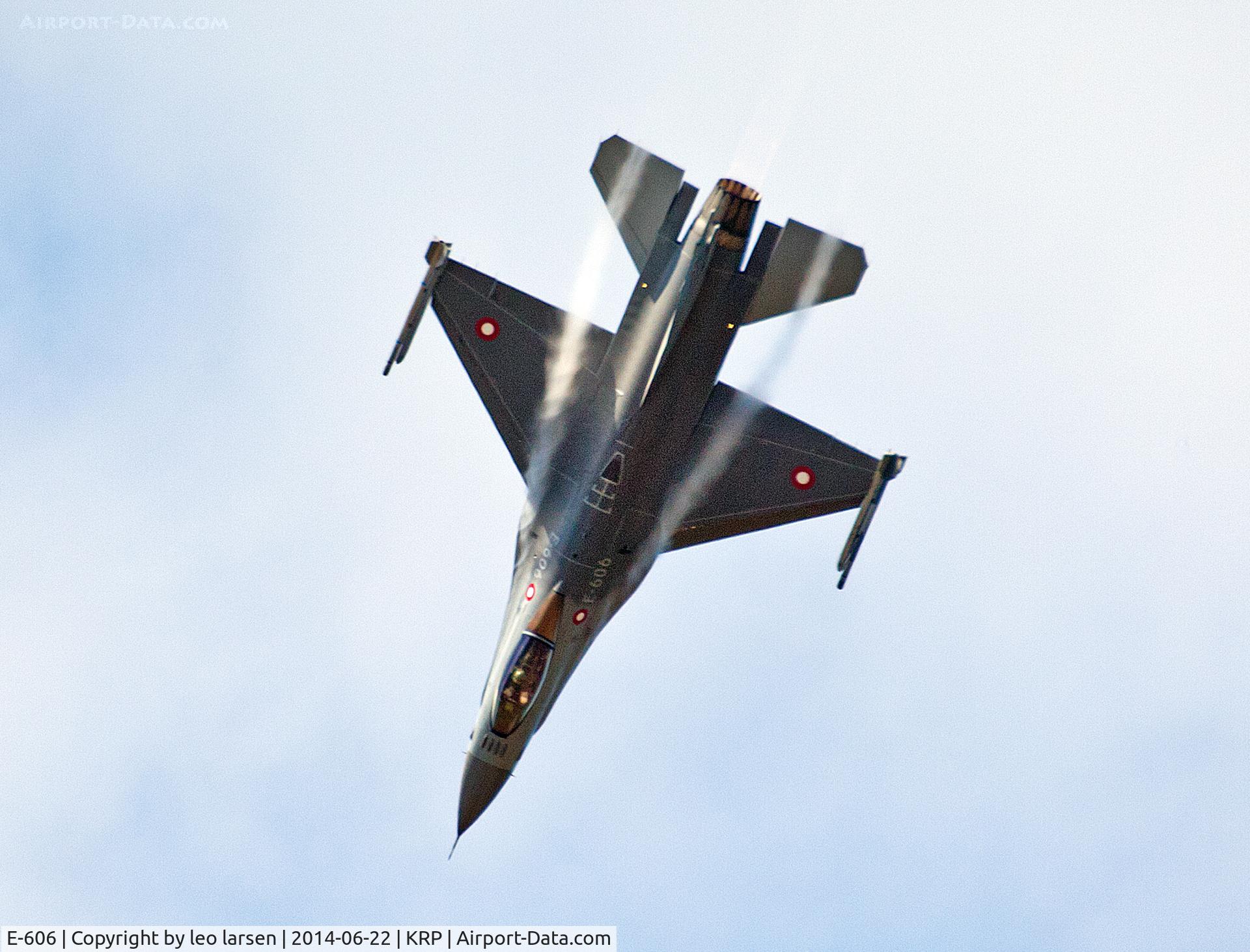 E-606, E-606 Lockheed Martin F-16AM C/N 6F-41, Karup Air Show 22.6.2014