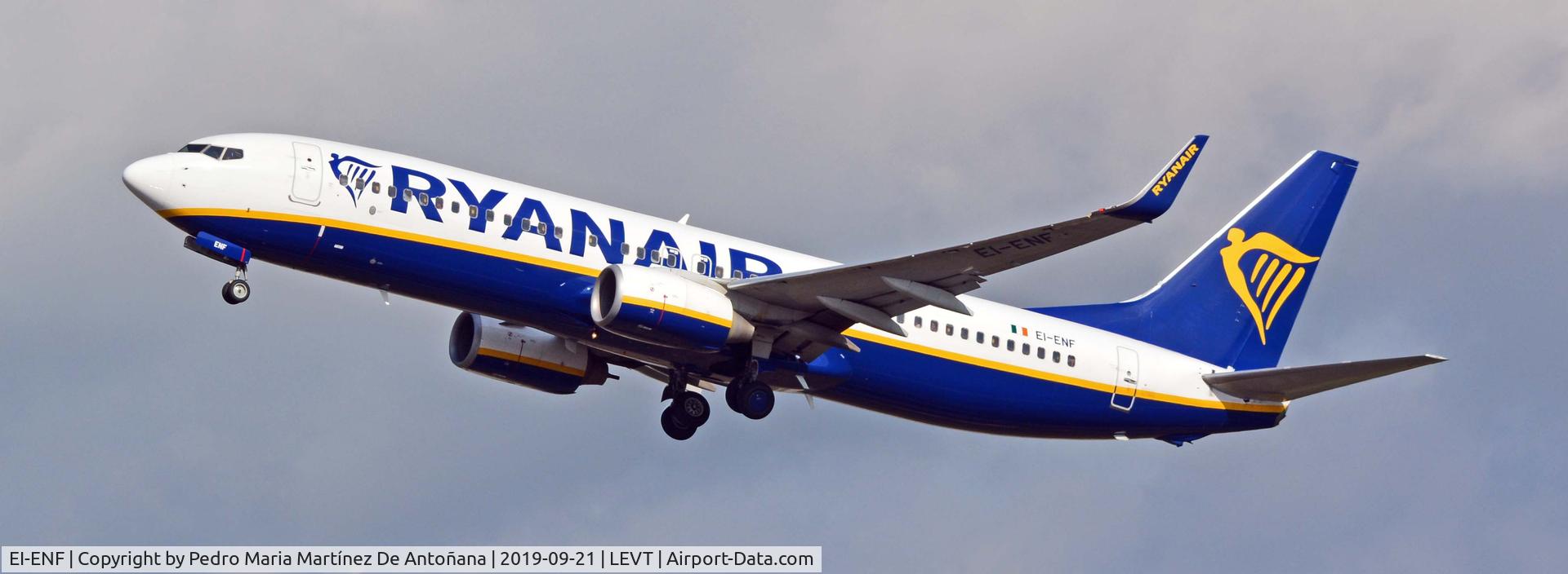 EI-ENF, 2010 Boeing 737-8AS C/N 35034, Aeropuerto de Foronda - Vitoria-Gasteiz - Euskadi - España