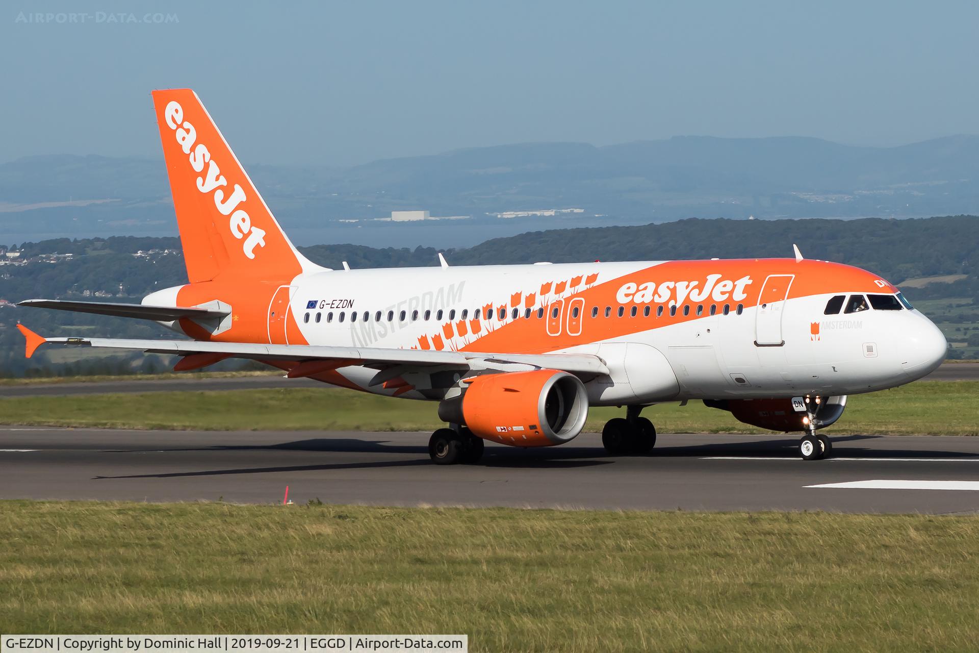 G-EZDN, 2008 Airbus A319-111 C/N 3569, Departing RWY 09