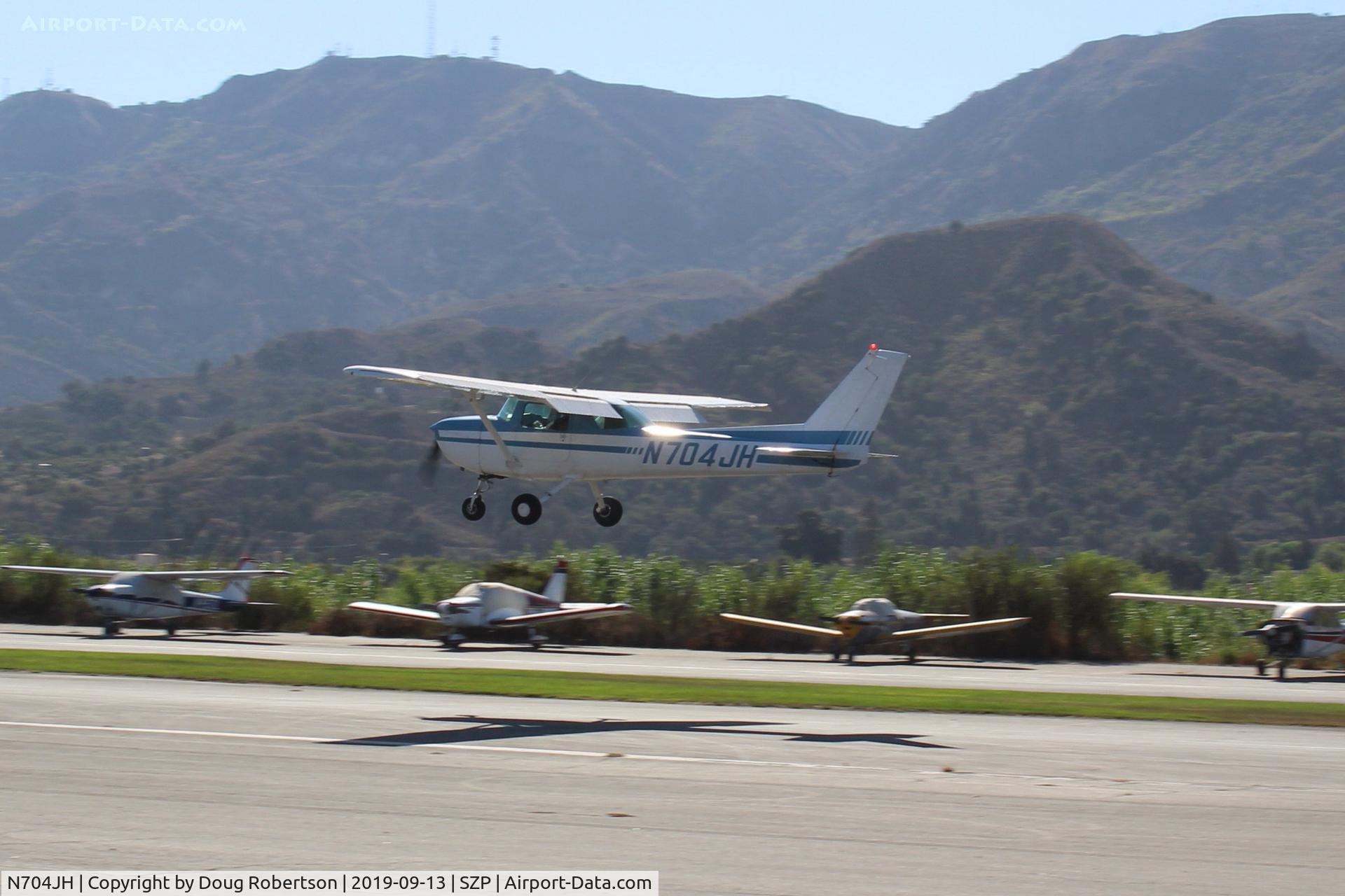 N704JH, 1976 Cessna 150M C/N 15078644, 1976 Cessna 150M, Continental O-200 100 Hp, on final Rwy 04