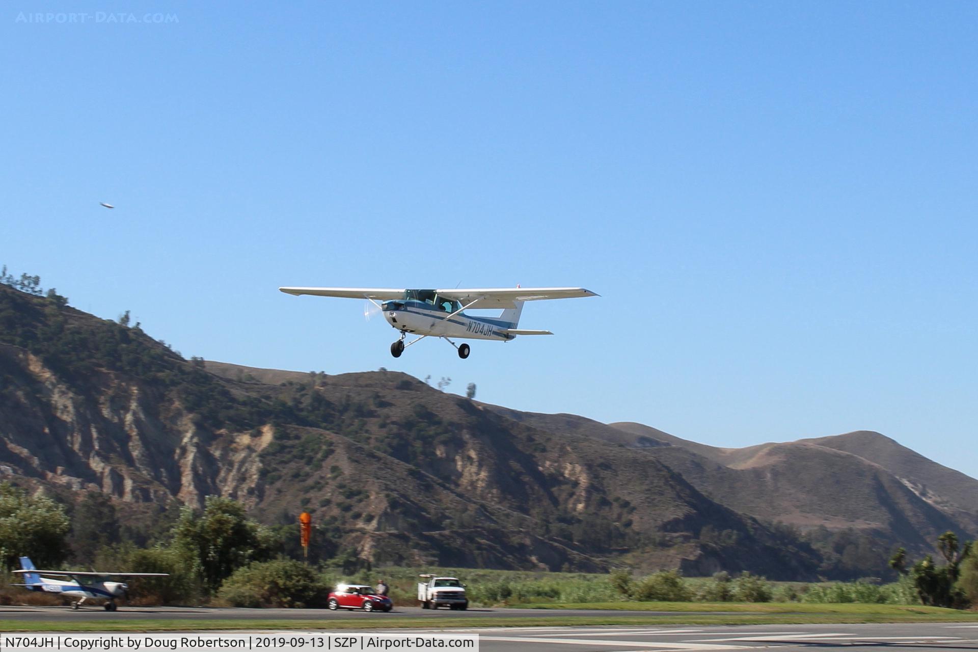 N704JH, 1976 Cessna 150M C/N 15078644, 1976 Cessna 150M, Continental O-200 100 Hp, on final Rwy 04