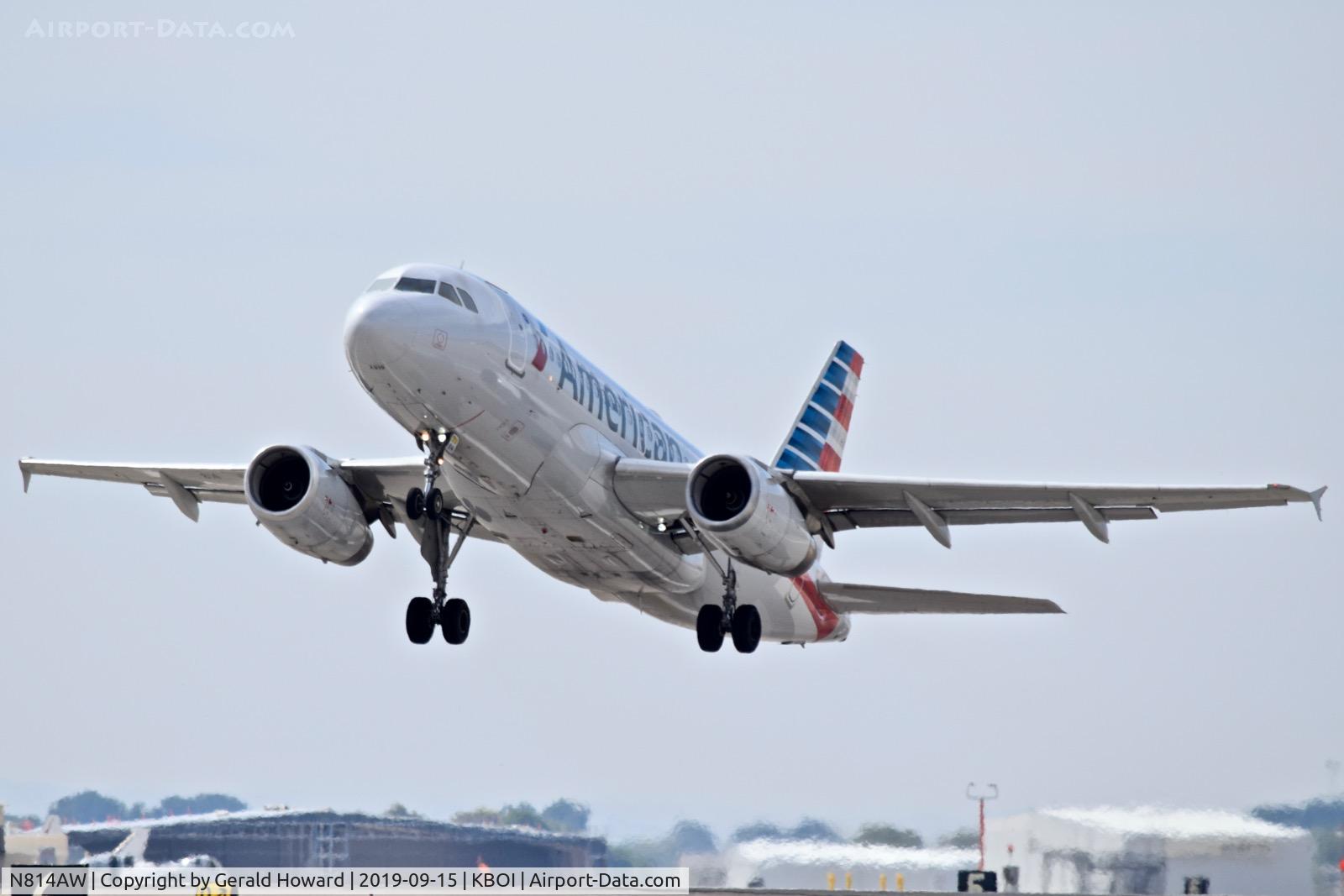 N814AW, 2000 Airbus A319-132 C/N 1281, Take off from RWY 10L.