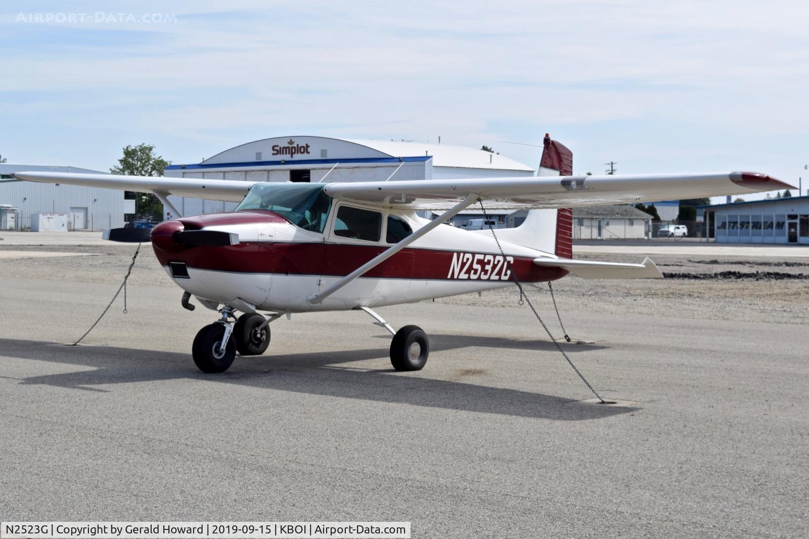 N2523G, 1959 Cessna 182B Skylane C/N 51823, Parked on the south GA ramp.